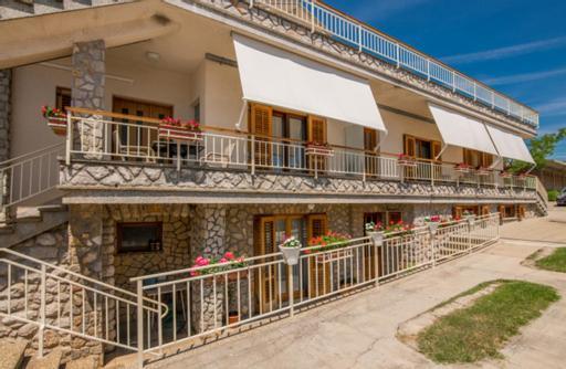 Apartment Anima Klimno Exterior photo